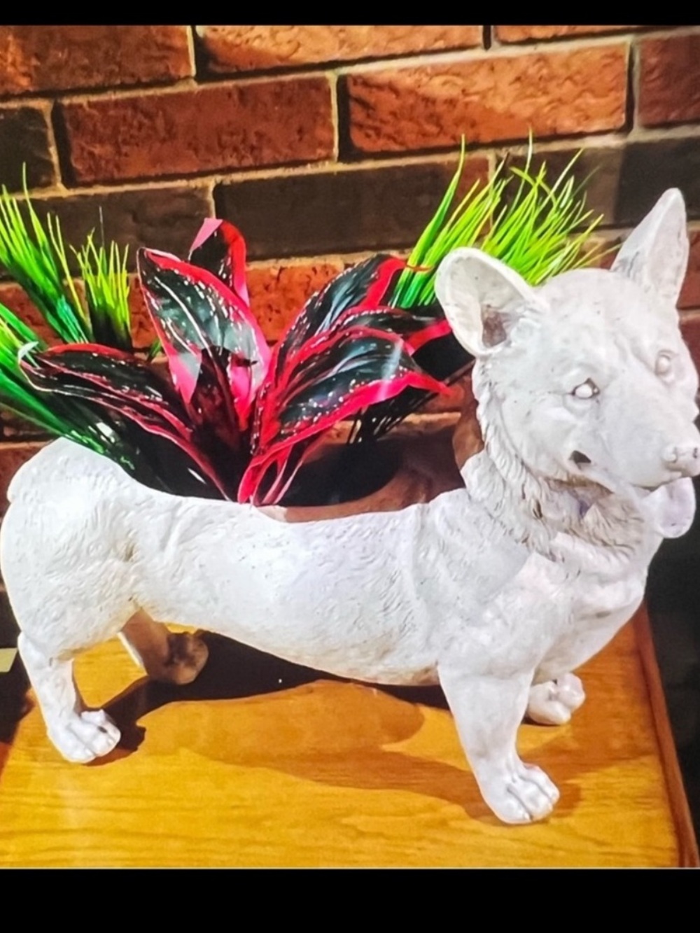 Corgi Dog Planter NWOT